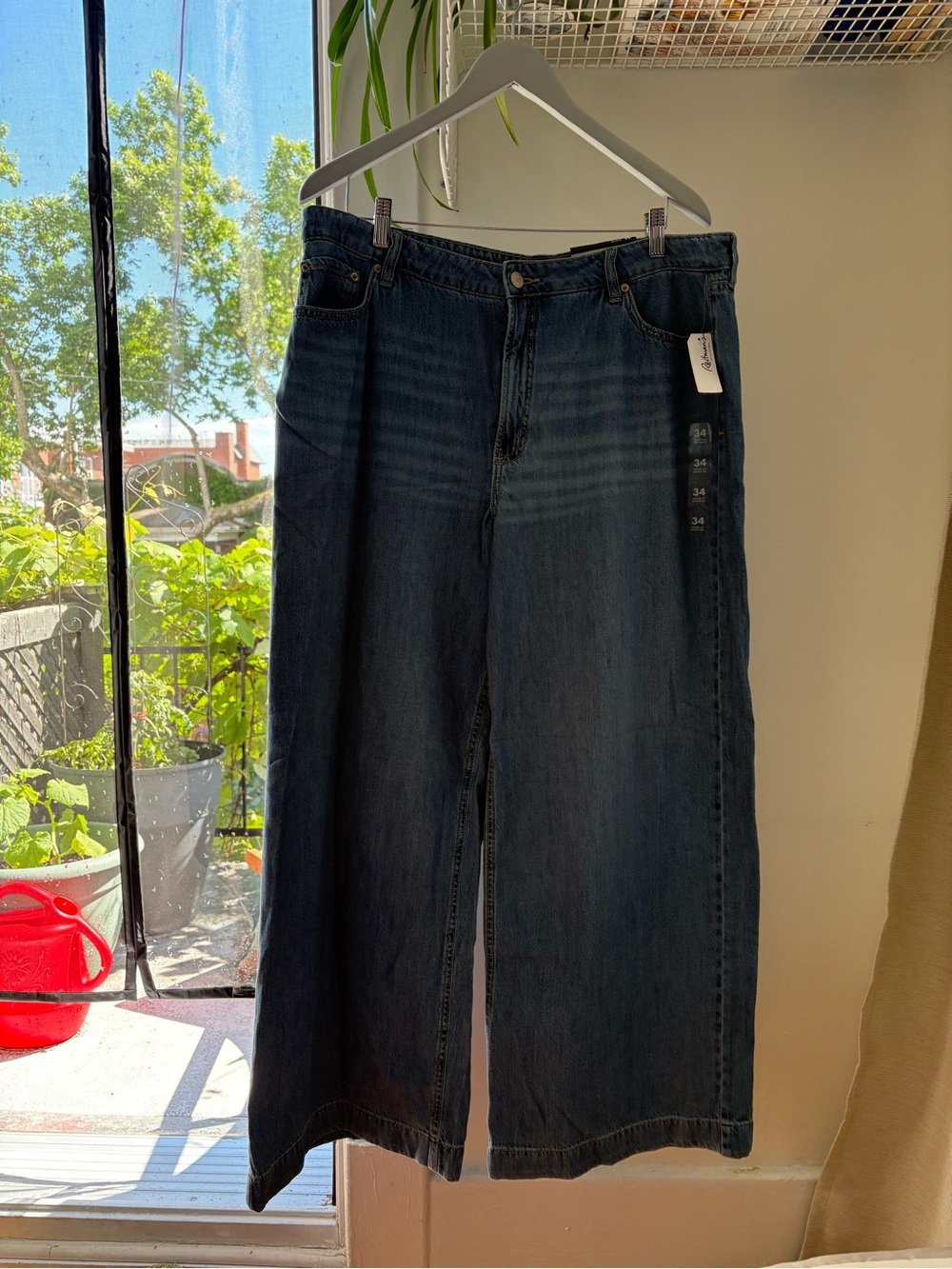 Reitmans Wide-Leg Jeans in Dark Indigo